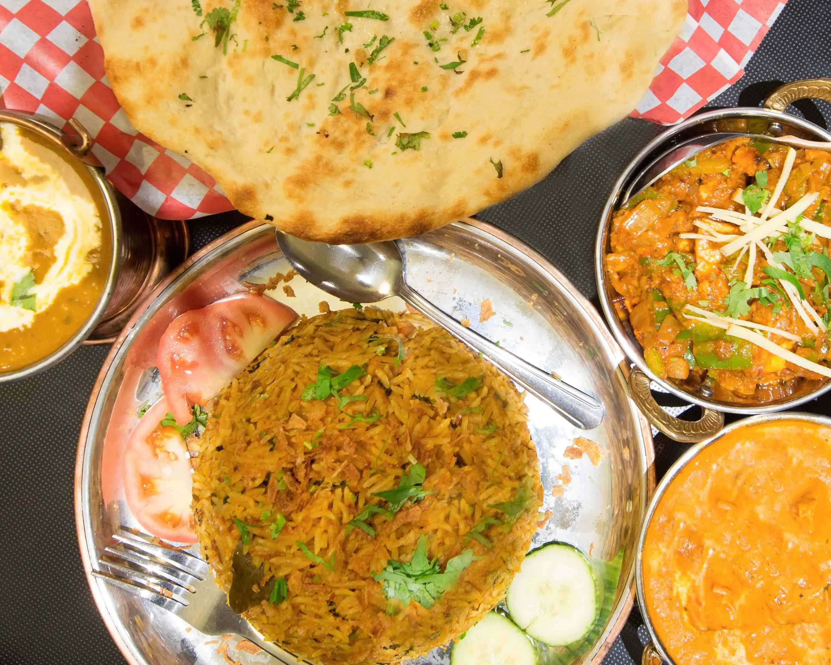 Authentic Pakistani and Indian cuisine at Al-Noor Restaurant - Best Indian restaurant in NE Calgary, AB